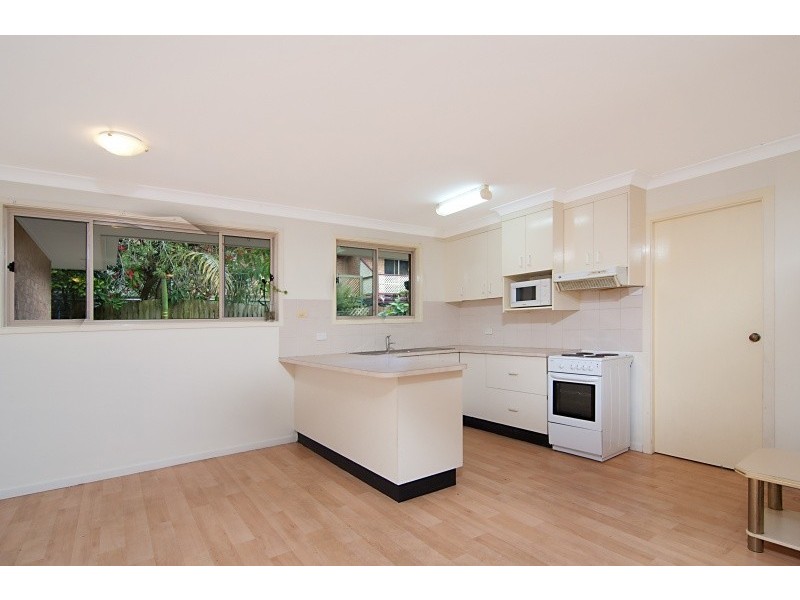 2/12 Sunrise Boulevarde, Byron Bay NSW 2481