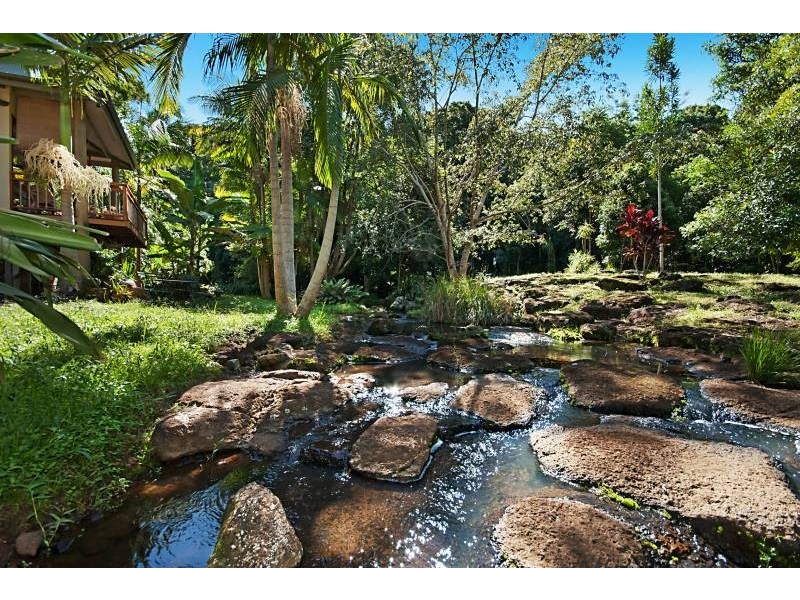 18 Taylors Lane, Ewingsdale NSW 2481