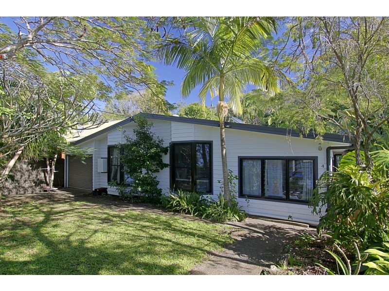 4 Glasgow Street, Suffolk Park NSW 2481