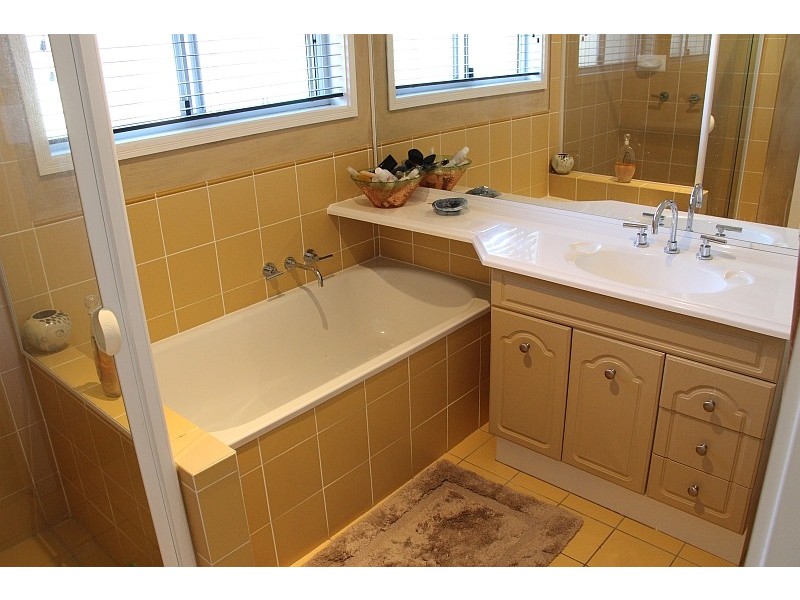 5 Lasiandra Close, Suffolk Park NSW 2481