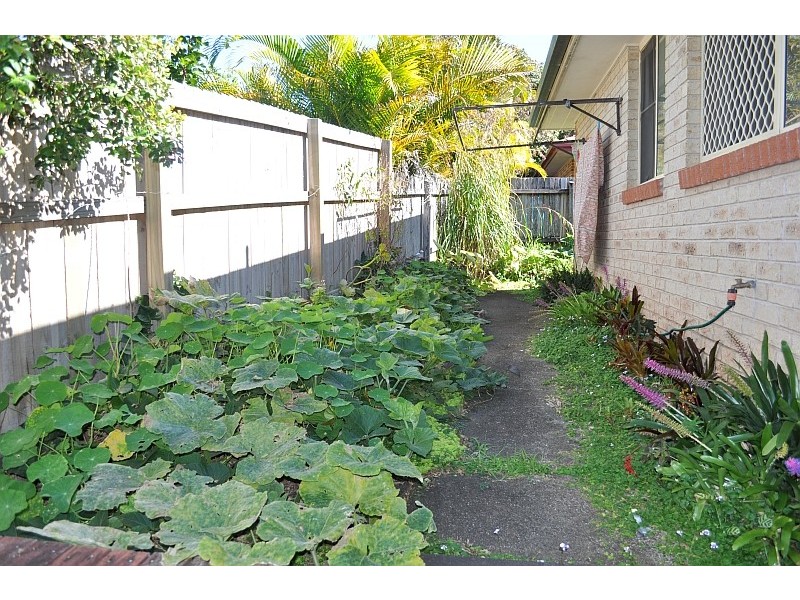 2/3 Jackwood Court, Suffolk Park NSW 2481