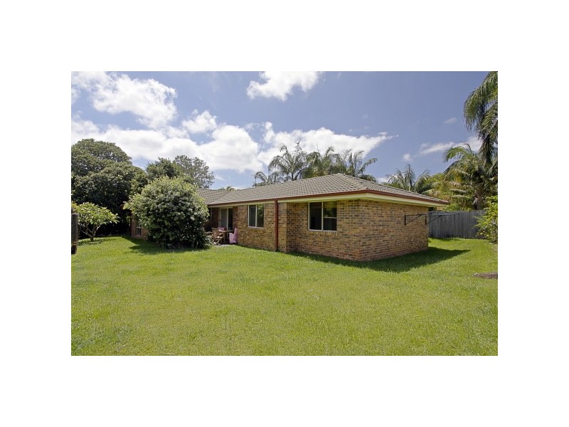 2 Silky Oak Court, Suffolk Park NSW 2481