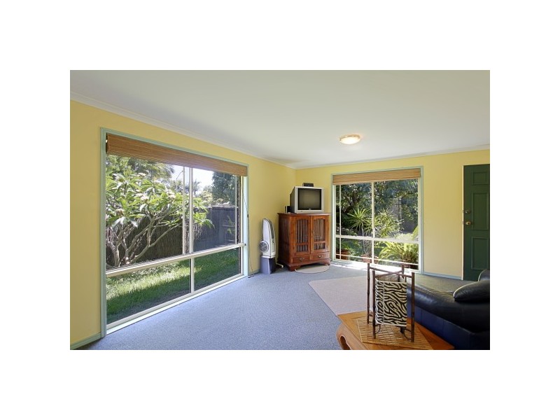 2 Silky Oak Court, Suffolk Park NSW 2481