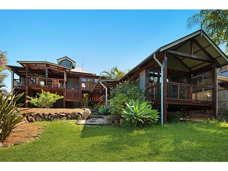 81 Caniaba Crescent, Suffolk Park NSW 2481