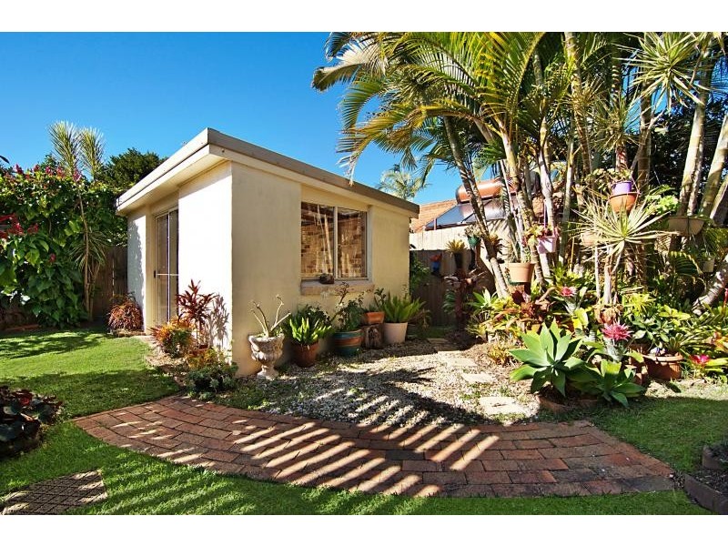 5 Mango Bark Court, Suffolk Park NSW 2481