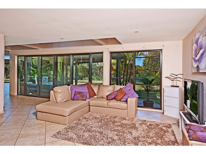 8 Lasiandra Close, Suffolk Park NSW 2481