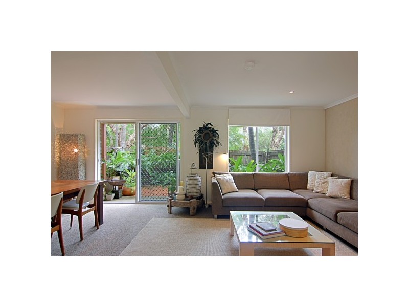 2/7-9 Hazelwood Close, Suffolk Park NSW 2481