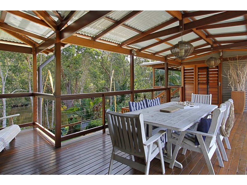 22 Sallywattle Drive, Suffolk Park NSW 2481