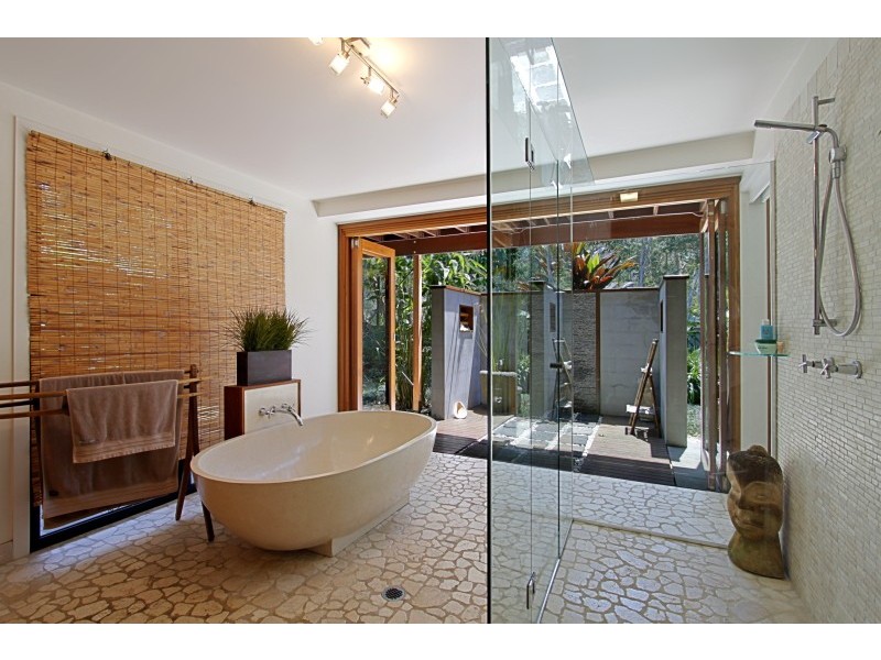 22 Sallywattle Drive, Suffolk Park NSW 2481