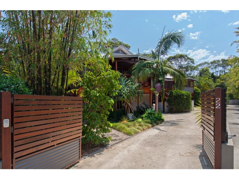 22 Sallywattle Drive, Suffolk Park NSW 2481