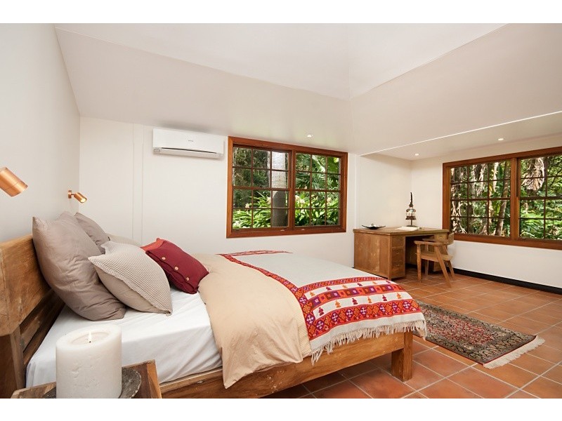 19 Taylors Lane, Byron Bay NSW 2481