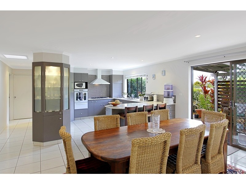 31 Bottlebrush Crescent, Suffolk Park NSW 2481