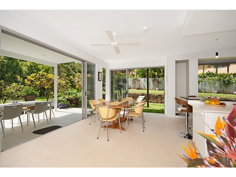House 2/33 Coogera Circuit, Suffolk Park NSW 2481