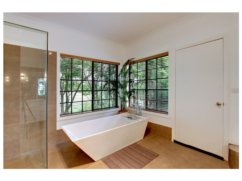 120 Kennedys Lane, Ewingsdale NSW 2481