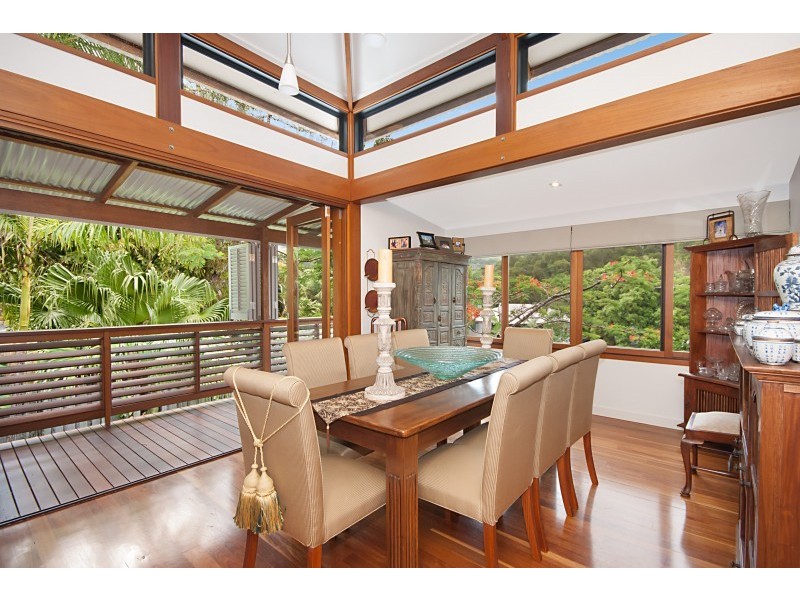 7 Bottlebrush Crescent, Suffolk Park NSW 2481