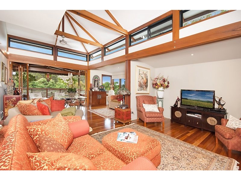 7 Bottlebrush Crescent, Suffolk Park NSW 2481