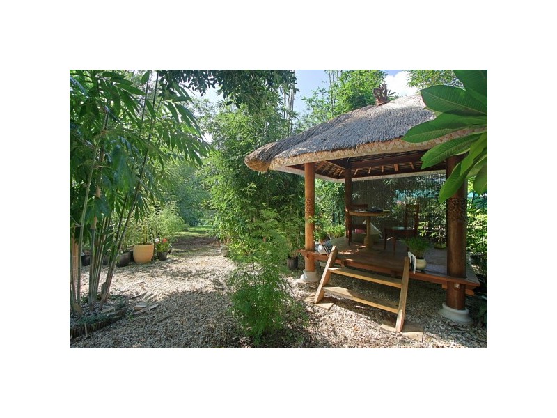 221 Kennedys Lane, Ewingsdale NSW 2481