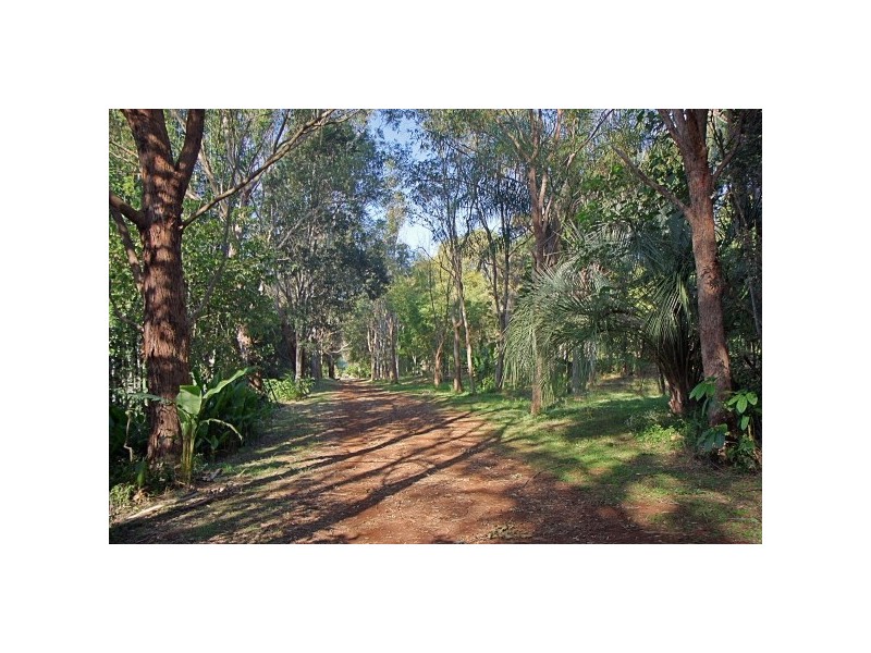 221 Kennedys Lane, Ewingsdale NSW 2481