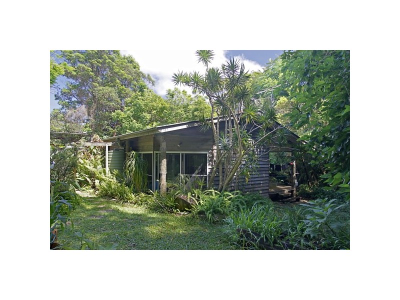 11 Avocado Crescent, Ewingsdale NSW 2481