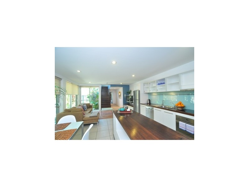 2/81 Stewart Street, Lennox Head NSW 2478