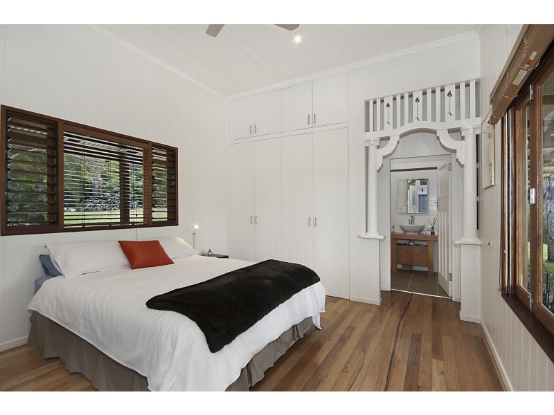 1 Lagoon Drive, Myocum NSW 2481