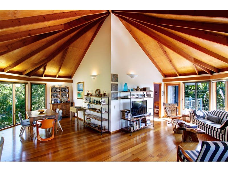 9 Mango Bark Court, Suffolk Park NSW 2481