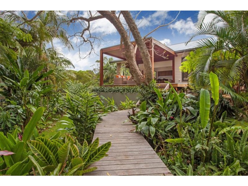 111 Parkway Drive, Ewingsdale NSW 2481