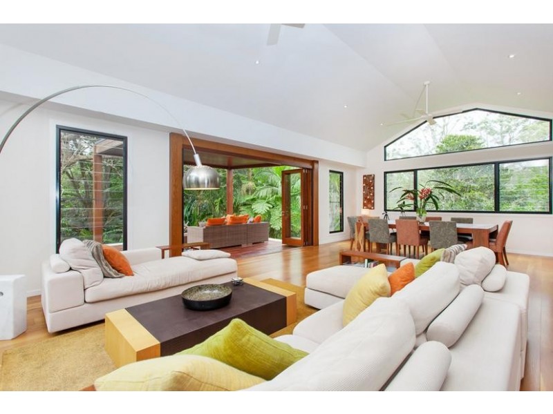 111 Parkway Drive, Ewingsdale NSW 2481