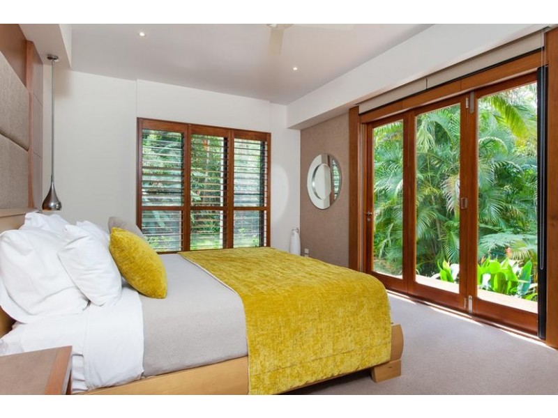 111 Parkway Drive, Ewingsdale NSW 2481