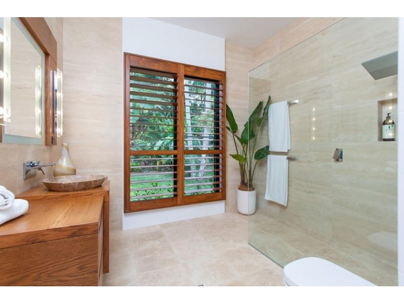 111 Parkway Drive, Ewingsdale NSW 2481