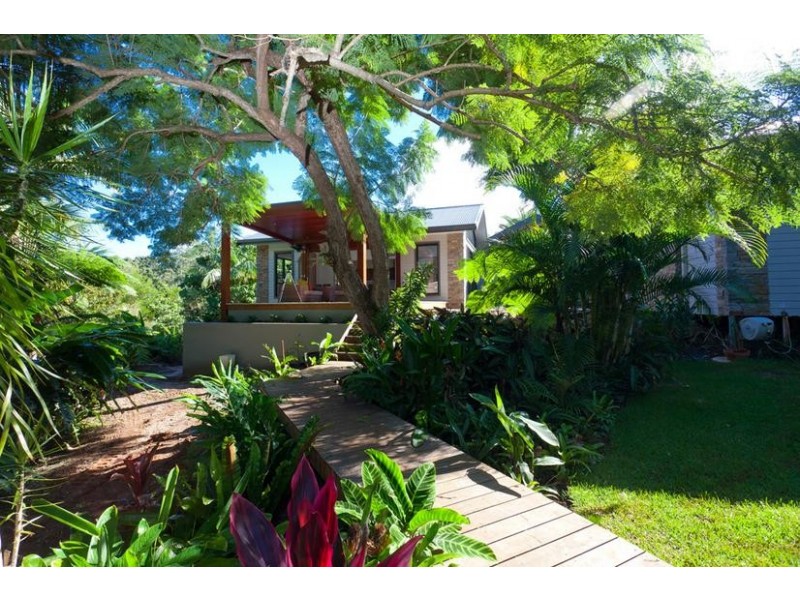 111 Parkway Drive, Ewingsdale NSW 2481