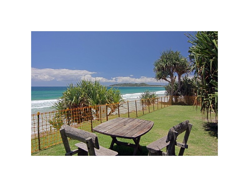 16 Childe Street, Belongil Beach, Byron Bay NSW 2481