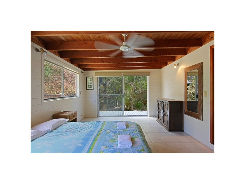 16 Childe Street, Belongil Beach, Byron Bay NSW 2481