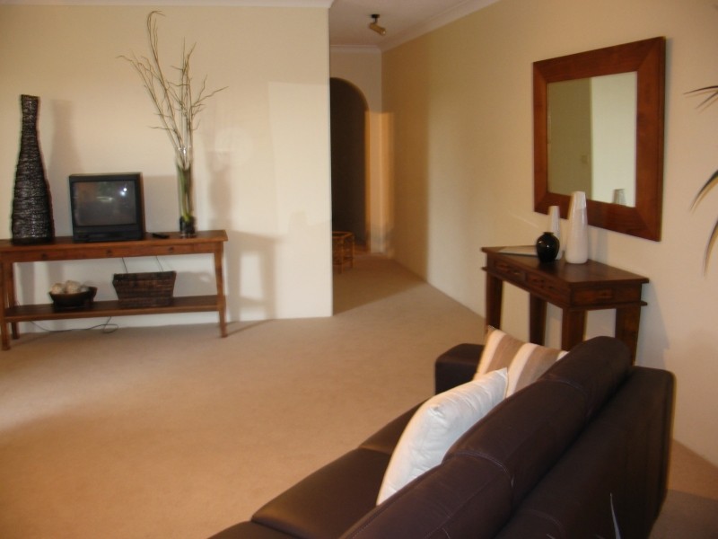 2/110 Lighthouse Road, Byron Bay NSW 2481