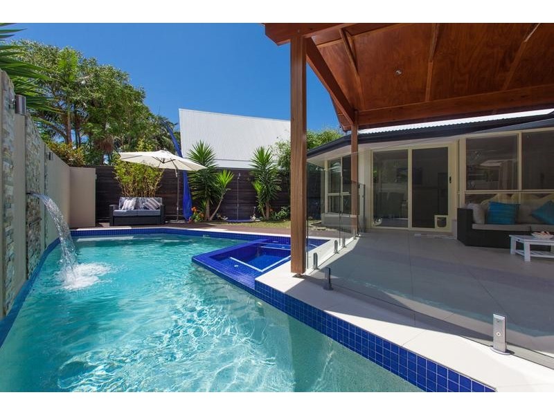 21 Kalemajere Drive, Suffolk Park NSW 2481