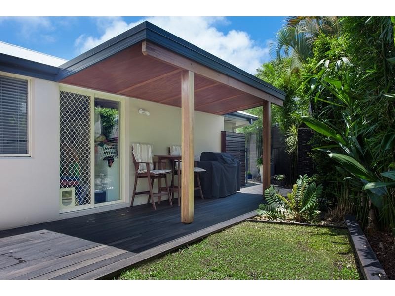 21 Kalemajere Drive, Suffolk Park NSW 2481