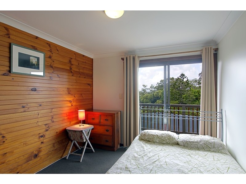 7 Arika Avenue, Ocean Shores NSW 2483