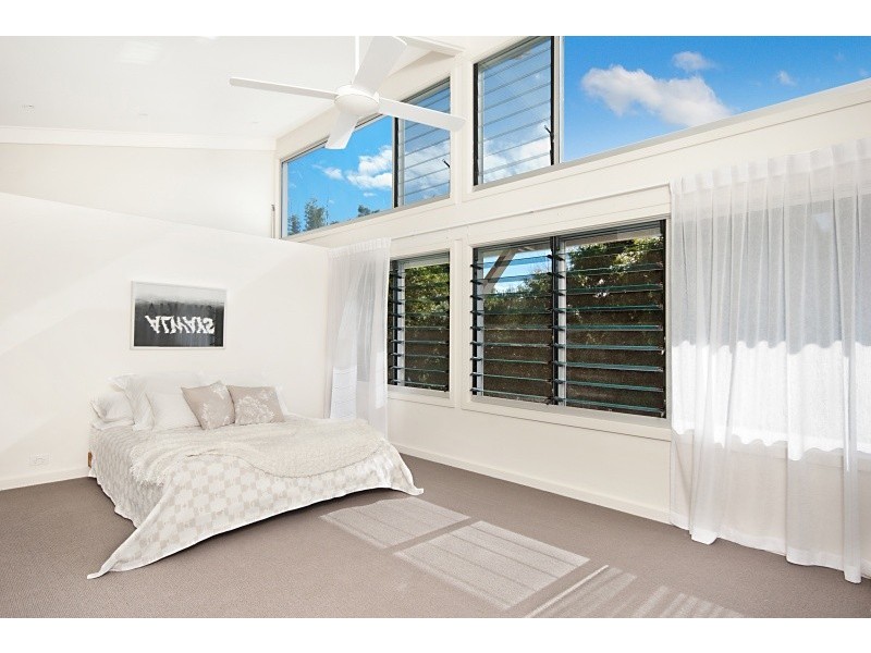 14 Magnolia Place, Ewingsdale NSW 2481