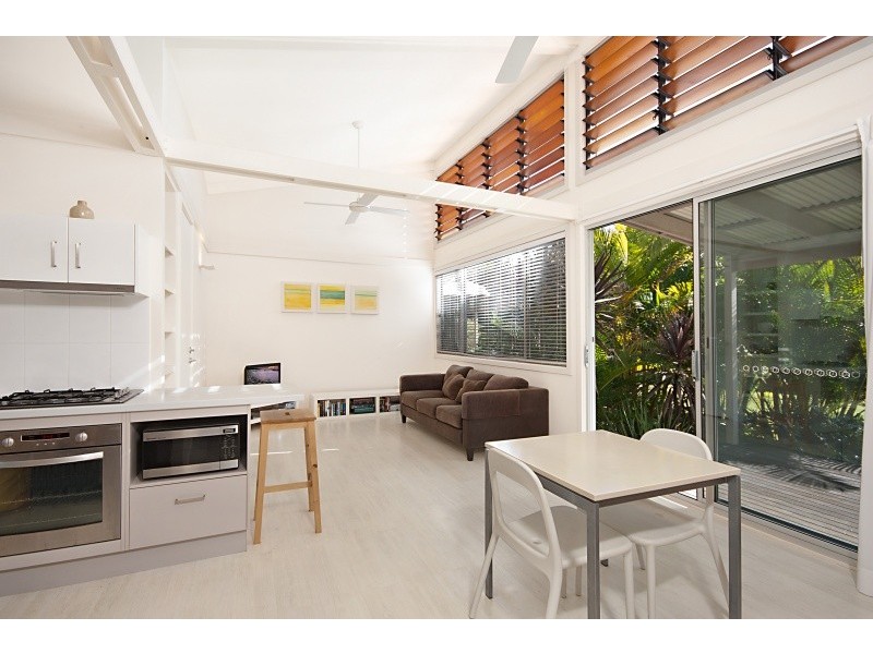 14 Magnolia Place, Ewingsdale NSW 2481