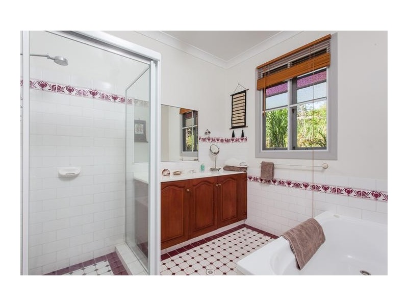 106 Parkway Drive, Ewingsdale NSW 2481