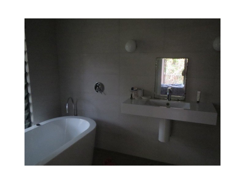 2/77 Massinger Street, Byron Bay NSW 2481