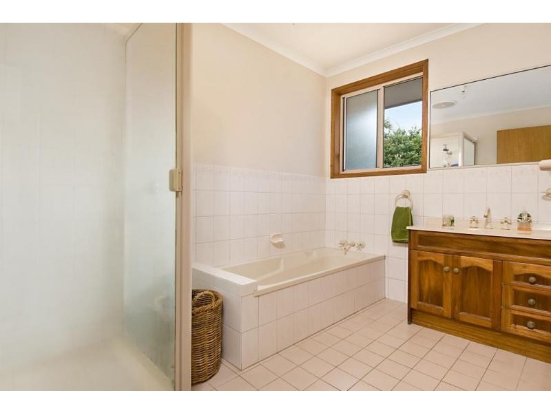 32 Teak Circuit, Suffolk Park NSW 2481