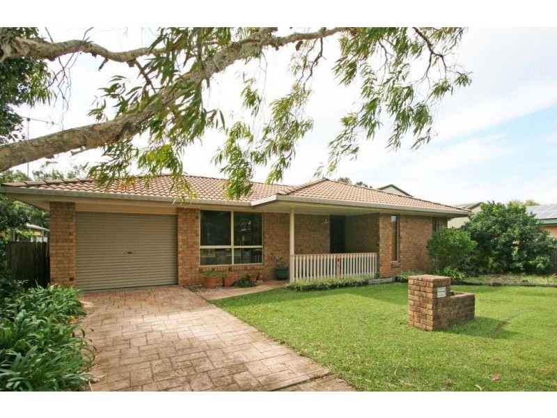 32 Teak Circuit, Suffolk Park NSW 2481