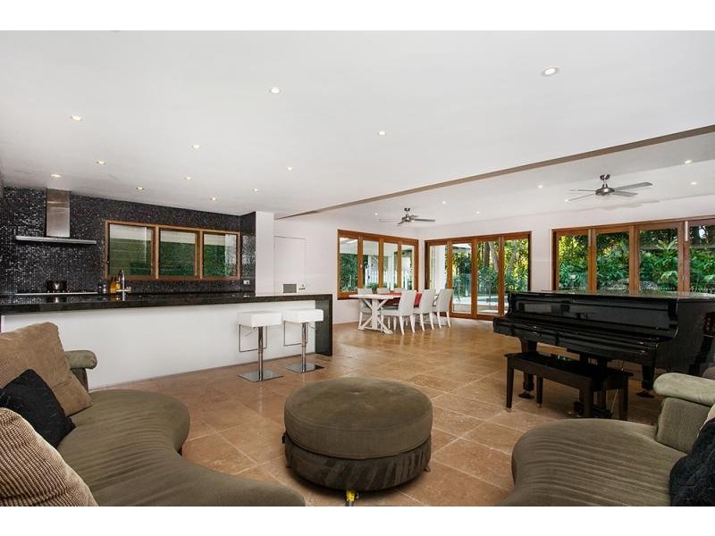 12 Plantation Drive, Ewingsdale NSW 2481