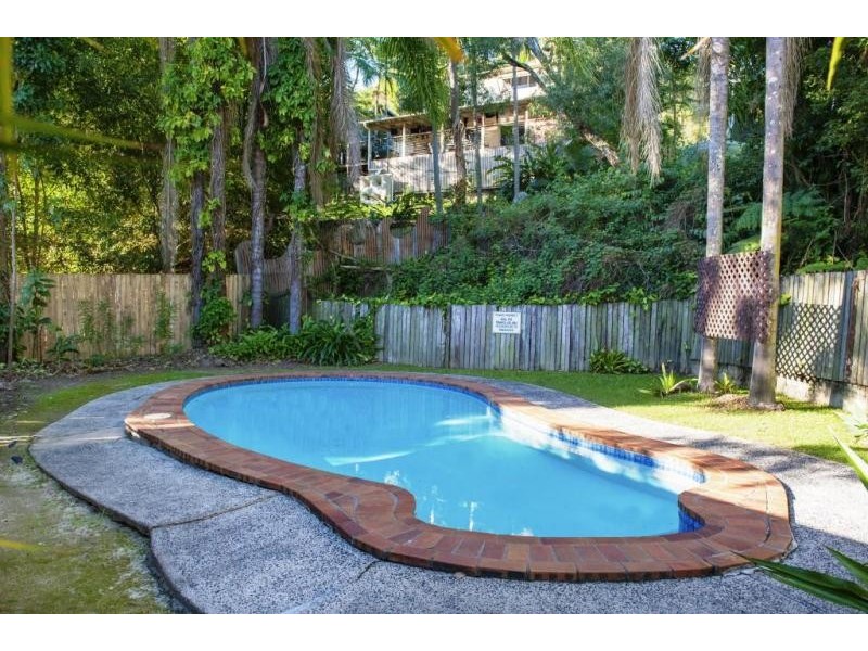 13/2 Rajah Road, Ocean Shores NSW 2483