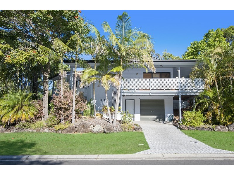 13 Bottlebrush Crescent, Suffolk Park NSW 2481