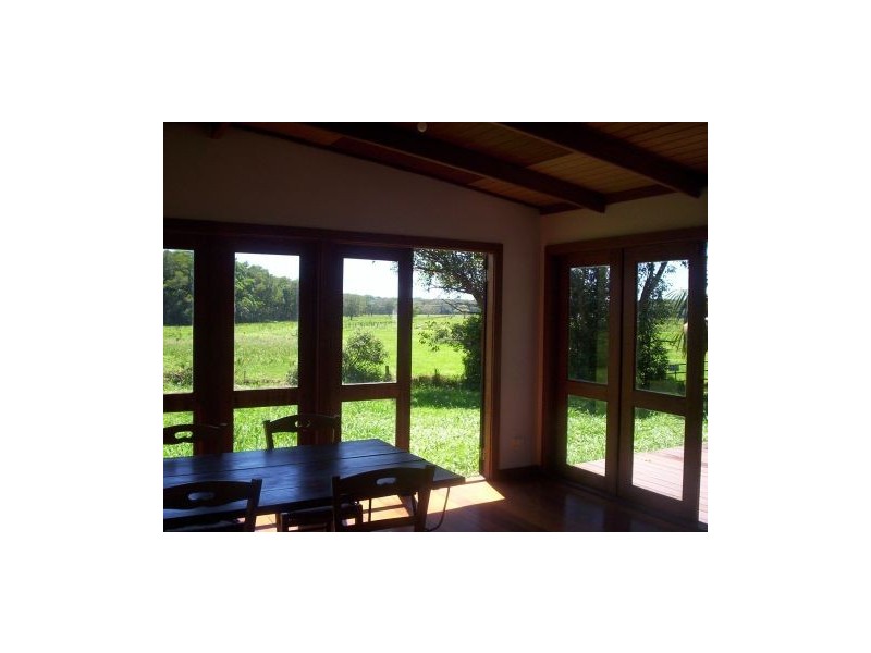 11 Bay Vista LANE, Ewingsdale NSW 2481