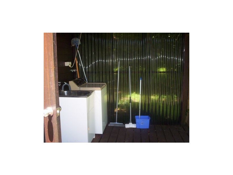 11 Bay Vista LANE, Ewingsdale NSW 2481