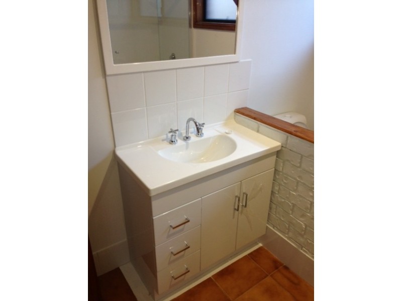 12 Palm Tree CRESCENT, Bangalow NSW 2479