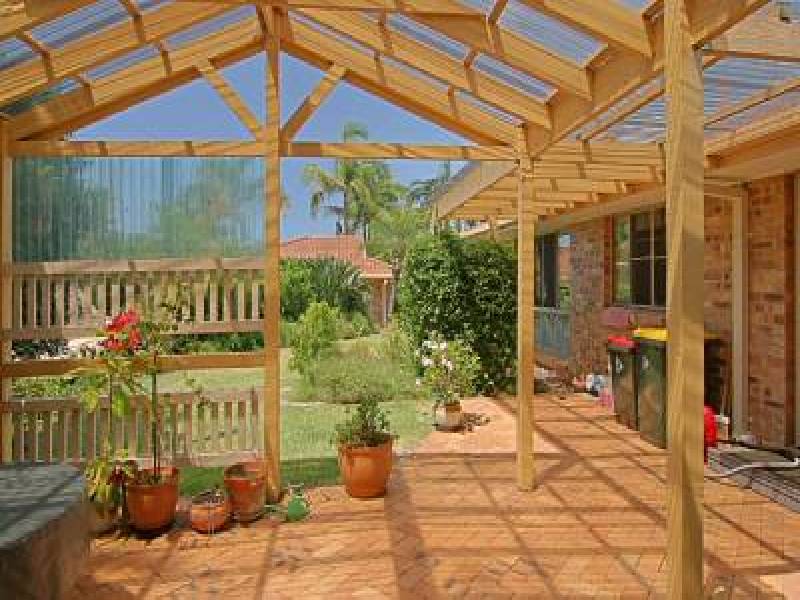 16 Beech Drive, Suffolk Park NSW 2481